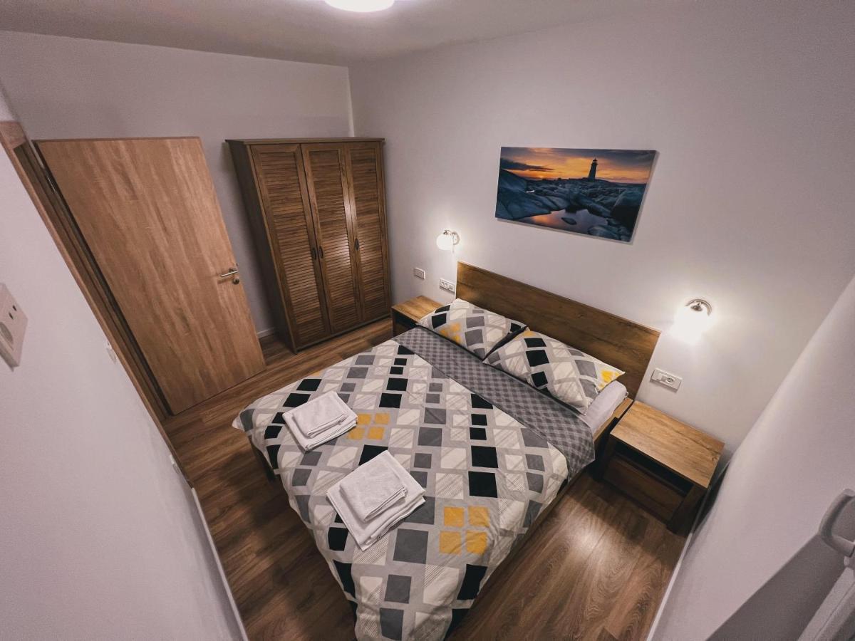 Zilip Apartments วีร์ ภายนอก รูปภาพ